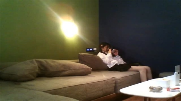 土豪酒店狂操极品纯欲双马尾JK美少女，双视角多体位深插嫩穴，高潮喷水淫叫不停！